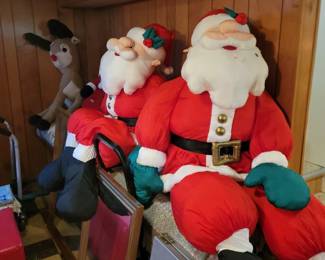 Large Santas