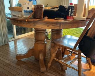 Dining set w/ two leaves