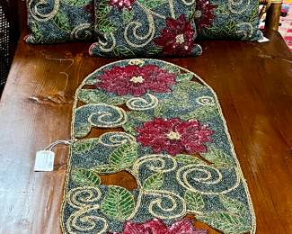 Poinsettia beaded table runner, poinsettia beaded, throw pillows