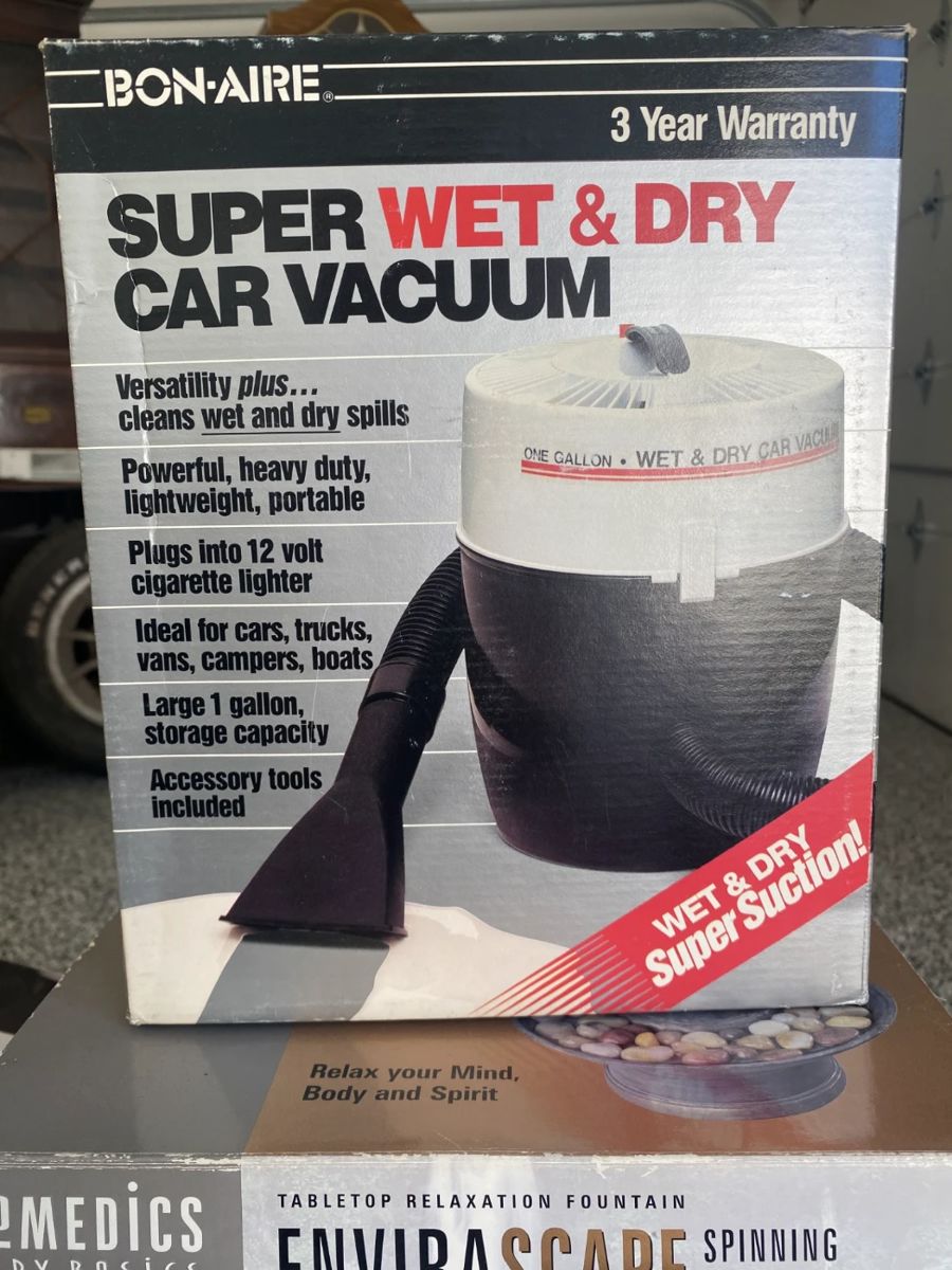 1 Gallon wet dry vac 