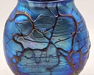 marl glass vase