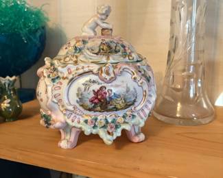 Dreseden or Meissen style porcelain lidded urn