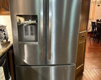 Whirlpool Refrigerator 