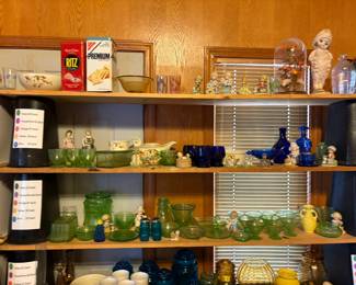 Cracker tins, Uranium glass, figurines, Hall Jewel T