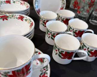 Holiday decor: Gibson Poinsettia china