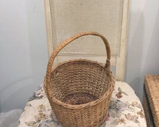 High-back dining chair