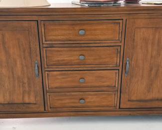 Buffet/sideboard in contemporary style