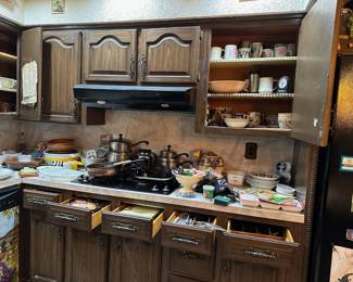 Kitchenwares, Pots & Pans