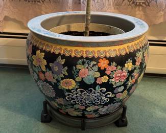 Asian Jardiniere