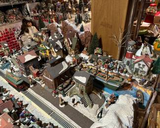 Department 56 North Pole Series - Retired 80+ Houses and Accessories