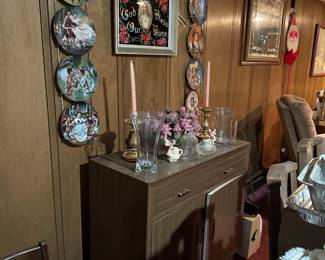 Mid Century Modern Dining Table w/ 6 Chairs, China Cabinet & Server
