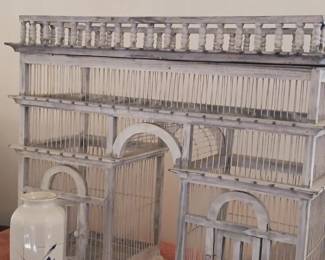 Bird cage