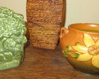 Rookwood Pottery Oak Tree Bookend/Roseville Clematis Small Jardiniere