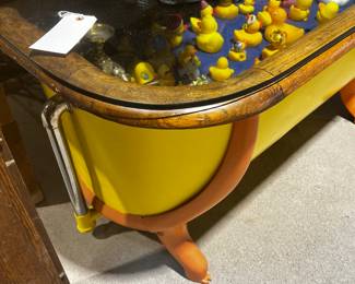 Tub can be plumbed for use ! 
Or it’s a Great Ducks Coffee Table  :)