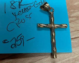 18 K YELLOW GOLD CROSS $259
