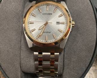 $125  MENS CITIZEN WATCH W/ BOX 
