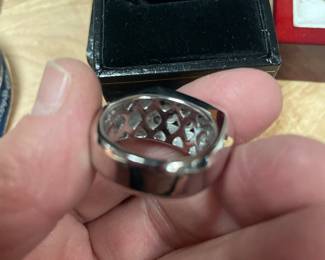 inside view of mens diamond ring 