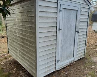 8'x8' storage building