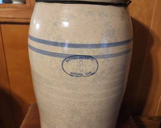 4 gallon Marshall pottery churn
