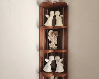 Corner shelf