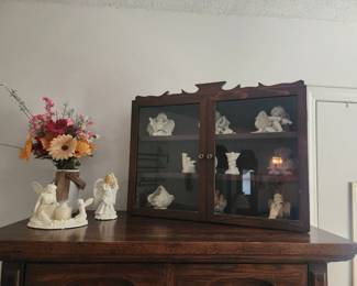 Shadow box display