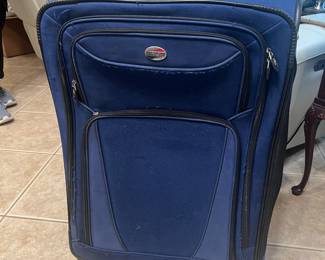 American Tourister, large size luggage