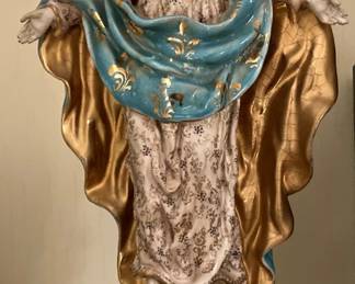 Lovely antique Italian Figurine