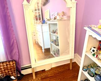 Stanley Mirror (It's White)