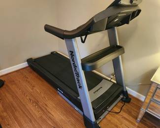 NordicTrack Elite 1000