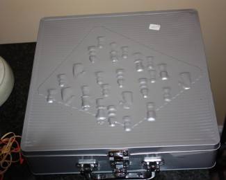 Chess & cribbage set in metal box