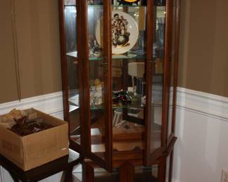 Lit Curio w/4 glass shelves