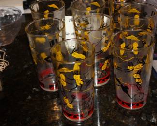 RARE 8 vintage Mr. Peanut glasses