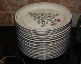 Lenox 'Poppies on Blue pattern 