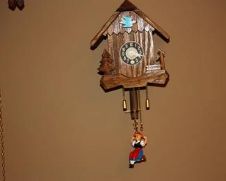 German cuckoo clock w/Hidi