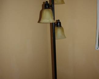 Floor lamp