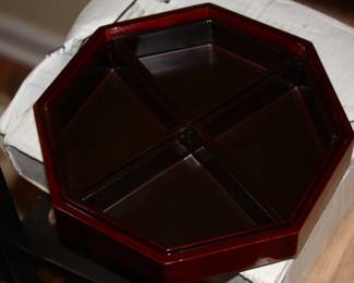 4 tray box w/fish inlay and flowers on lid