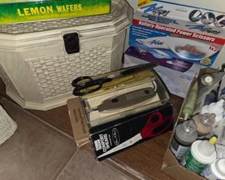 Sewing basket, notions