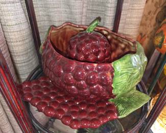 Vintage Majolica pieces