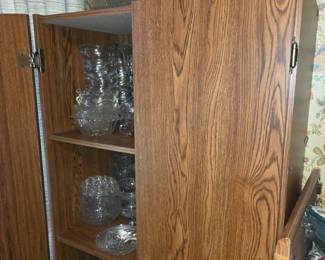 Storage cabinet