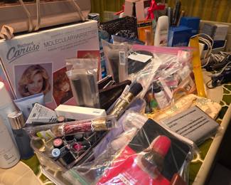 Toiletries, make-up