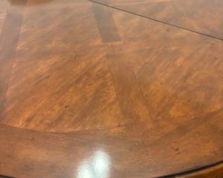 Round or oval solid wood 