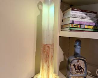 Vintage Art Deco Skyscraper lamp