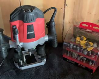 Router With Accessories 