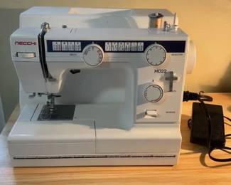 NECCHI Sewing Machine Lighter Leather