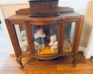 Tea Cabinet in Oak and hand crafted design