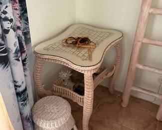 Beautiful Boho Art and Furniture. Lots of Southwest Paintings, Furniture and Figurines. European Antiques, Unique Christmas Decor/Ornaments, Kitchenware, Salt & Pepper Shakers, Lamps, Patio Furniture, Potted Plants, Linens, Decorative Throw Pillows, CDs, Dining Room Set, New Age Decor, Rugs. Polar Bear Figurines, Books, Glassware, Mirrors, Sofas, Shelving Units, TVs, Tiger/Big Cat Decor, Wolf Decor, Angel Decor, Signed Artwork, etc. Flexible pricing, willing to make deals.