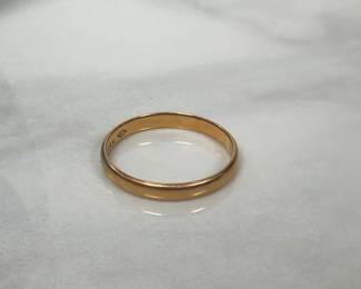 Lot 9478 14K Gold Ring Mens Wedding Band