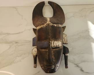 Lot 9475 Large Hand Carved Wooden African Ligbi Ceremonial Mask