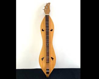 Lot 8394 Mountain Dulcimer H4 WOSS Hand Made by Ken Bullock