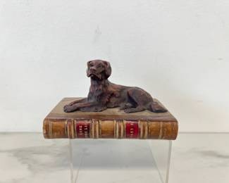 Lot 9779 Vintage Dog Paper Weight Figurine